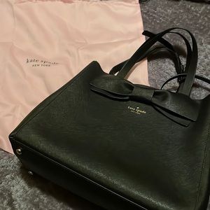 Kate Spade handbag black with dust bag. Hardly used.